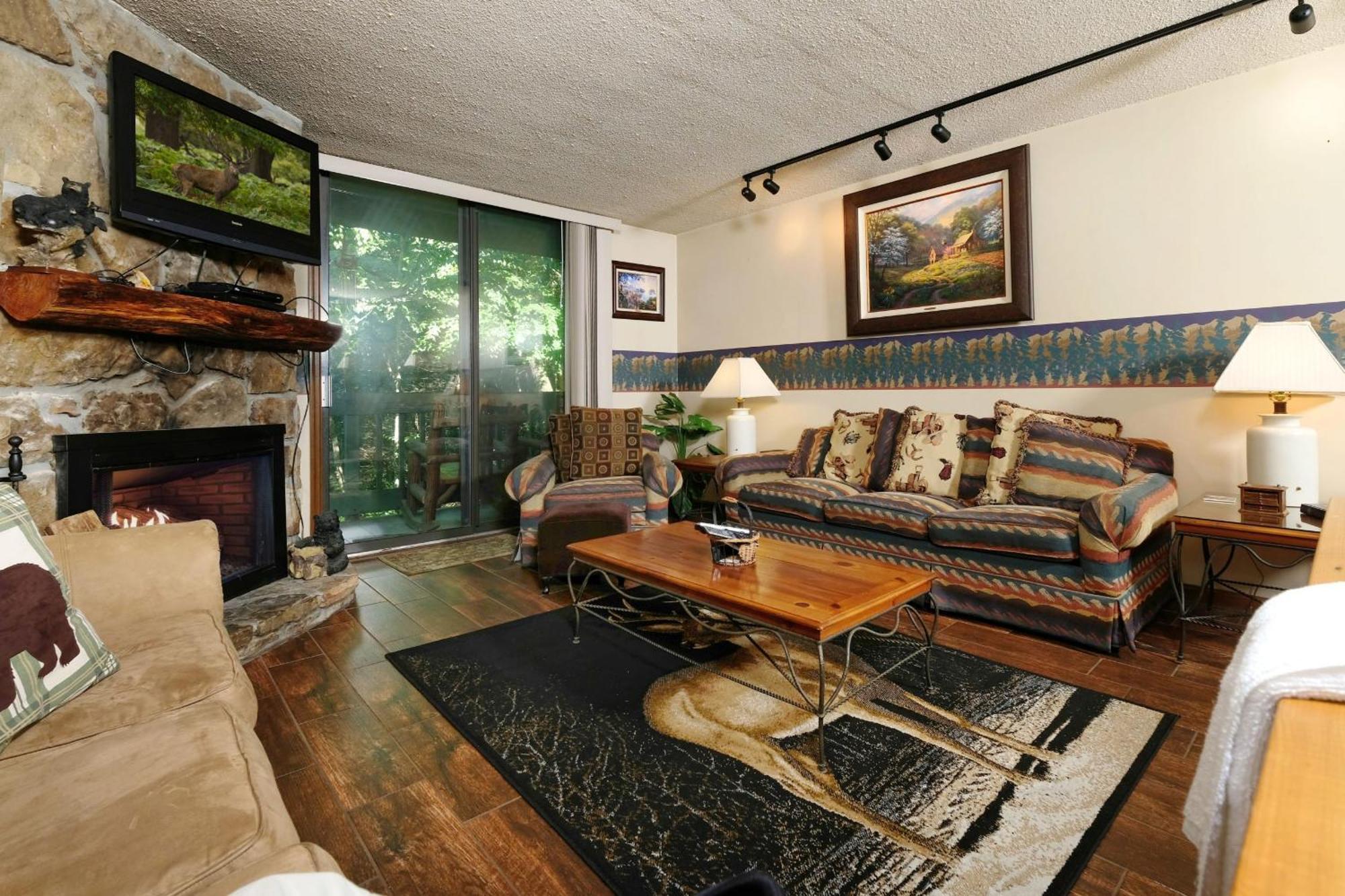 Bear Creek 167 Villa แกตลิงเบิร์ก ภายนอก รูปภาพ