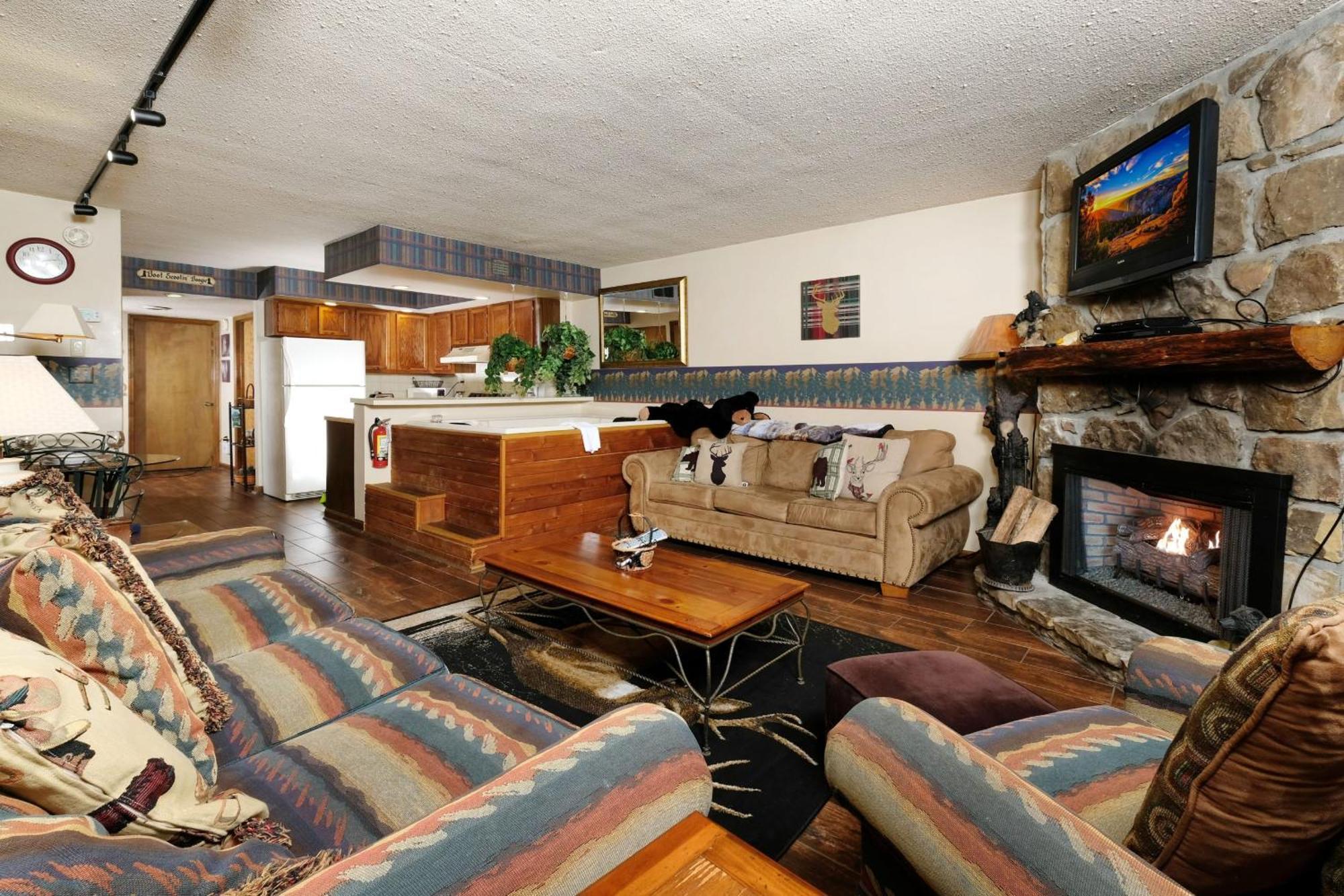 Bear Creek 167 Villa แกตลิงเบิร์ก ภายนอก รูปภาพ